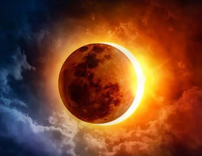 حرصًا على سلامة الطلاب بسبب كسوف الشمس غدًا إجازة في كل مدارس الكويت الشقيق - اخبار الكويت