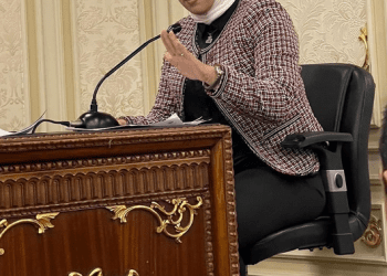 تدريس لغة الاشارة الخاصة بالصم للمراحل الدراسية لأول مرة في تاريخ التعليم المصري - تدريس لغة الاشارة في المدارس